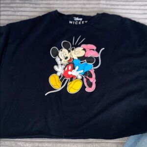 Disney Mickey and Minnie  Mouse Cropped T-Shirt XL